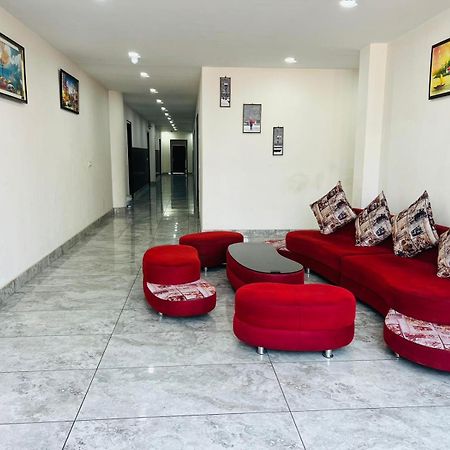 Raghav Inn Karnal Bagian luar foto