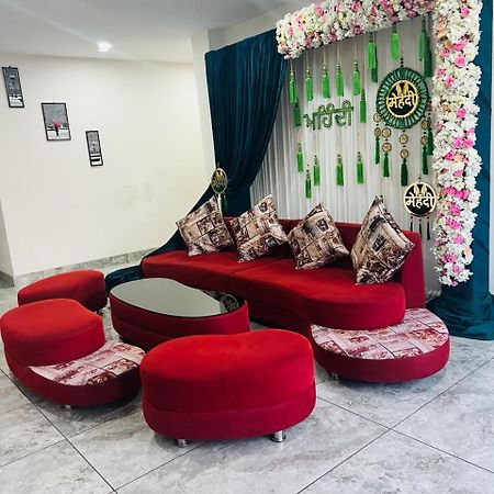 Raghav Inn Karnal Bagian luar foto