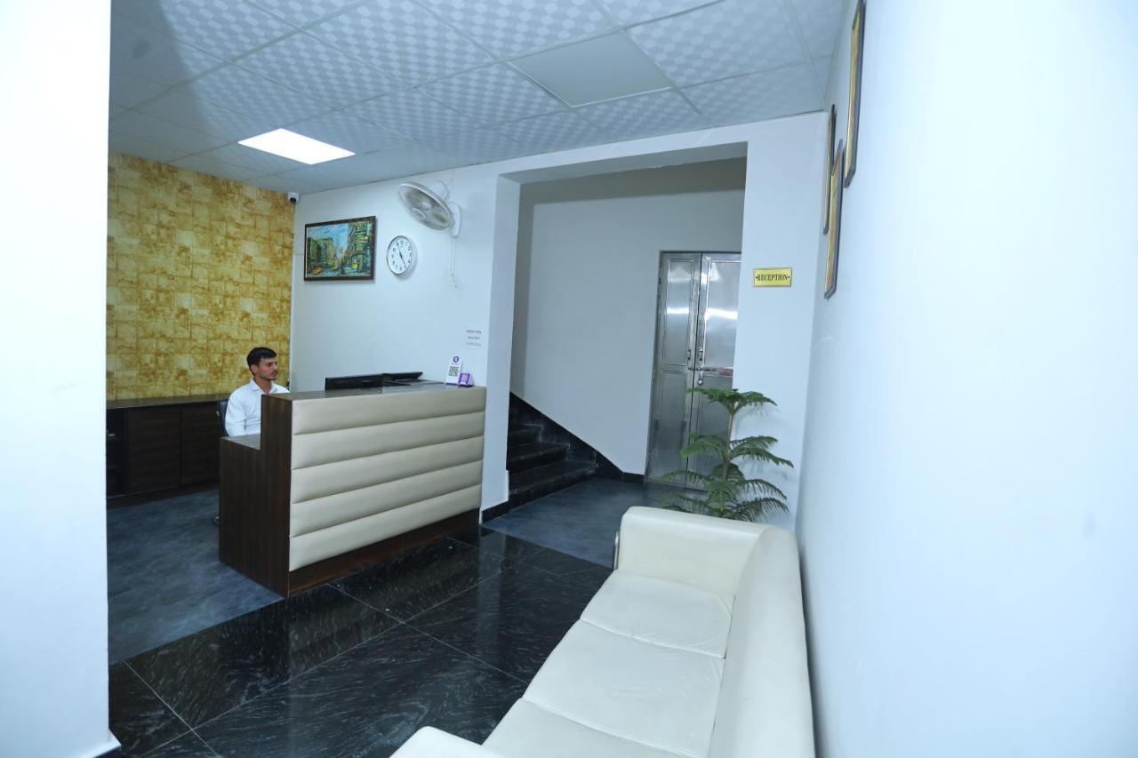 Raghav Inn Karnal Bagian luar foto